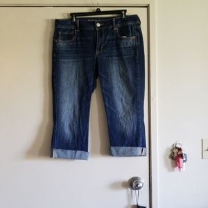 American Eagle Capris
